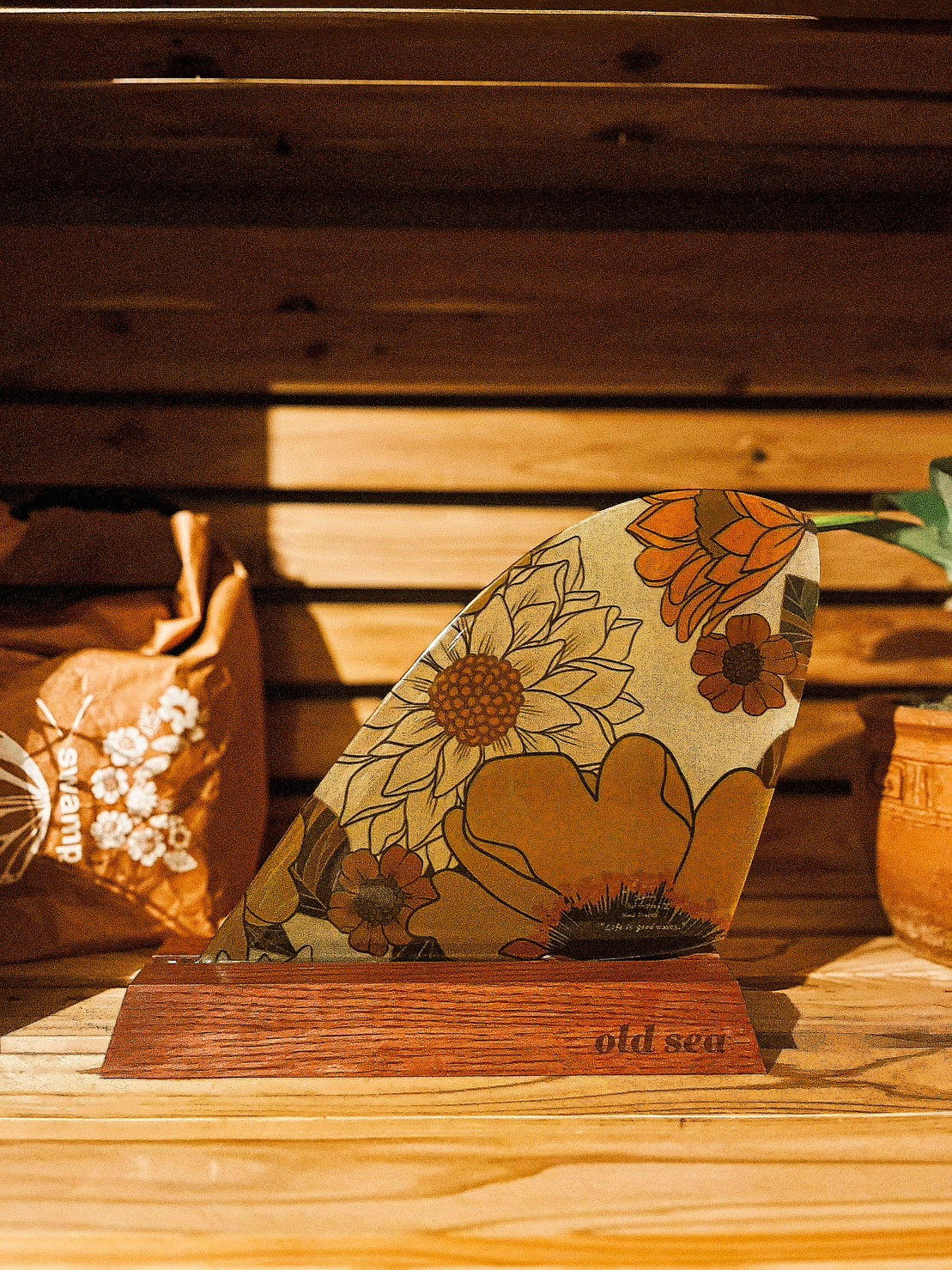 Original vintage fabric inlay