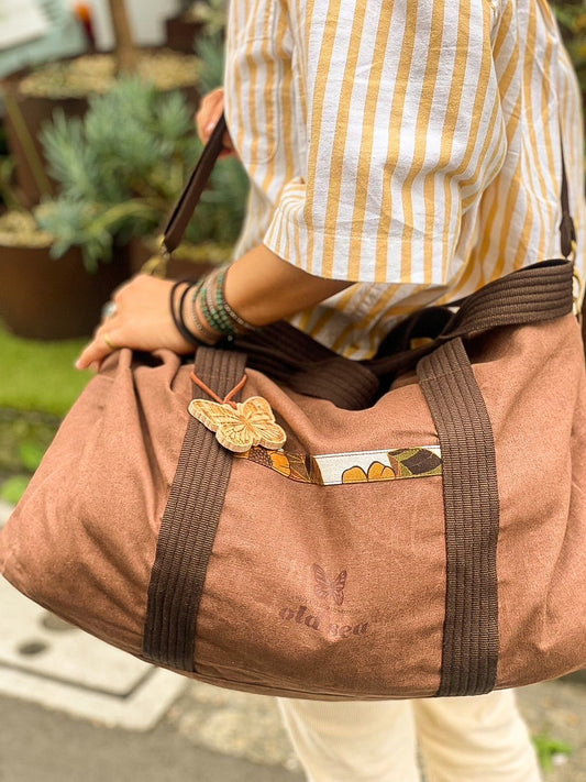 Vintage flower boston bag